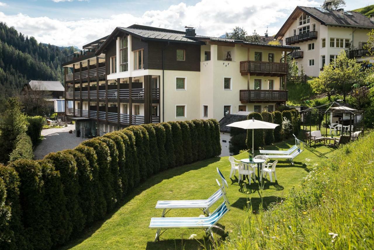 Hotel Alcialc La Valle Exterior photo